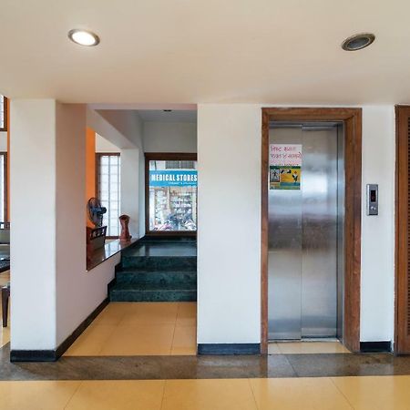 Oyo 44695 Hotel Mango Sawantwadi Exteriér fotografie