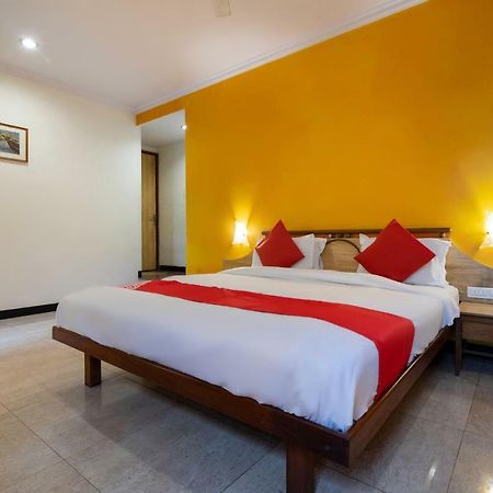 Oyo 44695 Hotel Mango Sawantwadi Exteriér fotografie